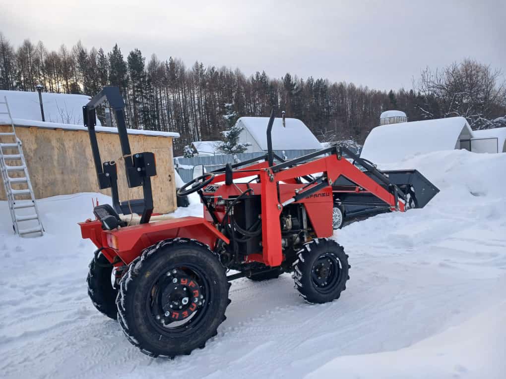 Мини-трактор<br>«Уралец 2204» - выкуп в Мурманске